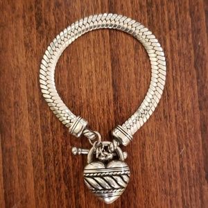 Brighton toggle bracelet excellent condition